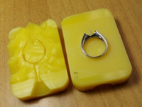 ゴム型と金属原型